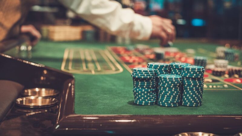 Fruit Shop Christmas Edition Slots